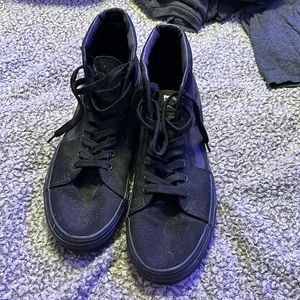 All black vans